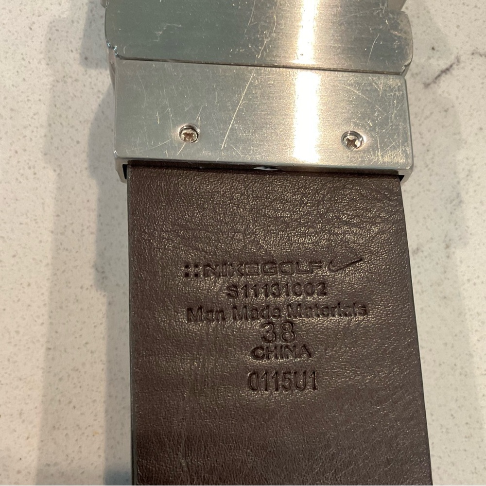 Nike Golf Belt size 38 in Good Condition - Picture 2 of 5